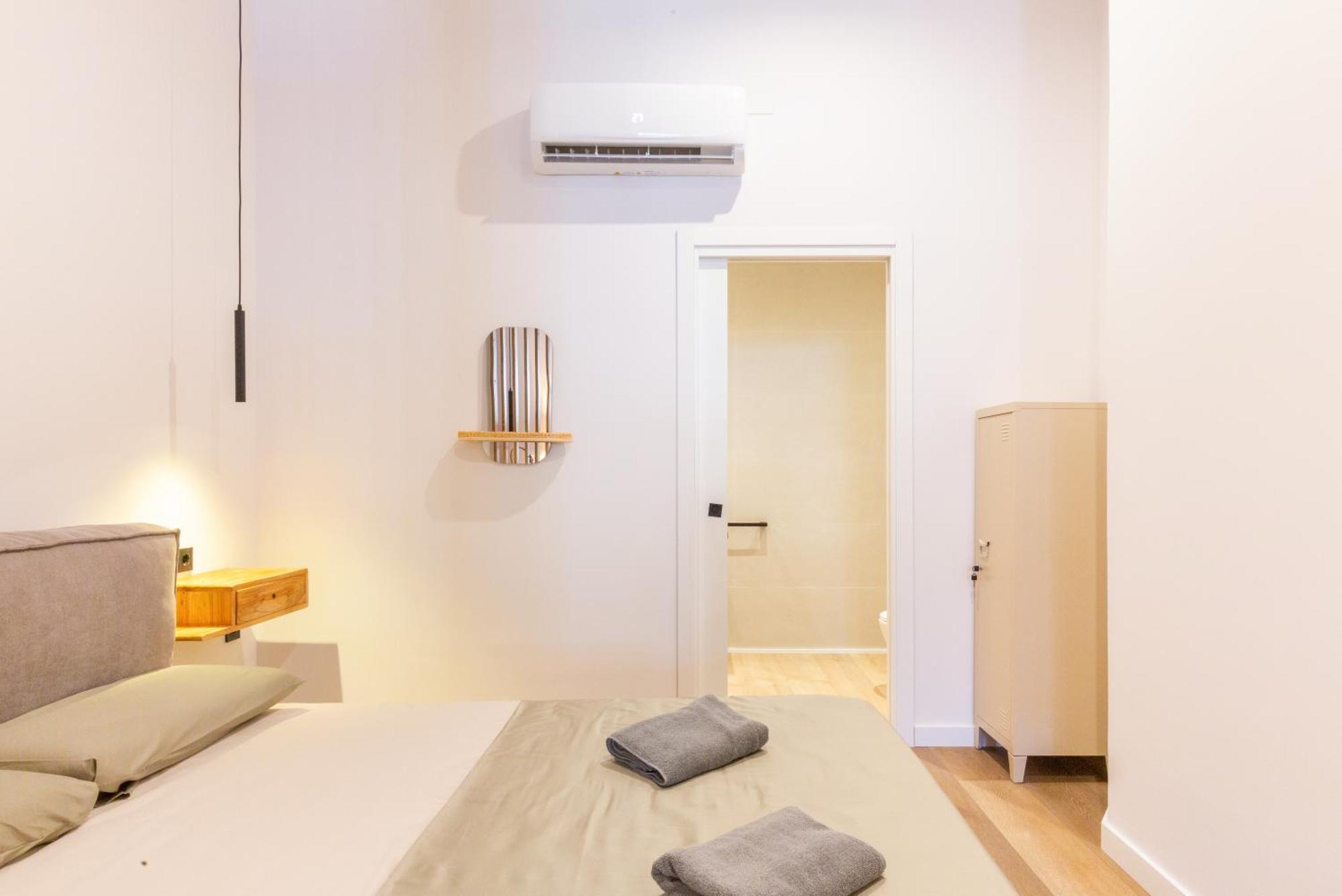 Mestalla Flats By Nomad Host Valencia Buitenkant foto